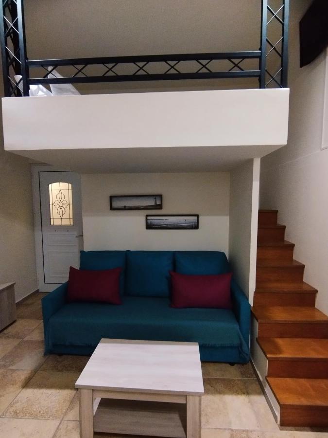 Frago'S House Apartment การิสโตส ภายนอก รูปภาพ