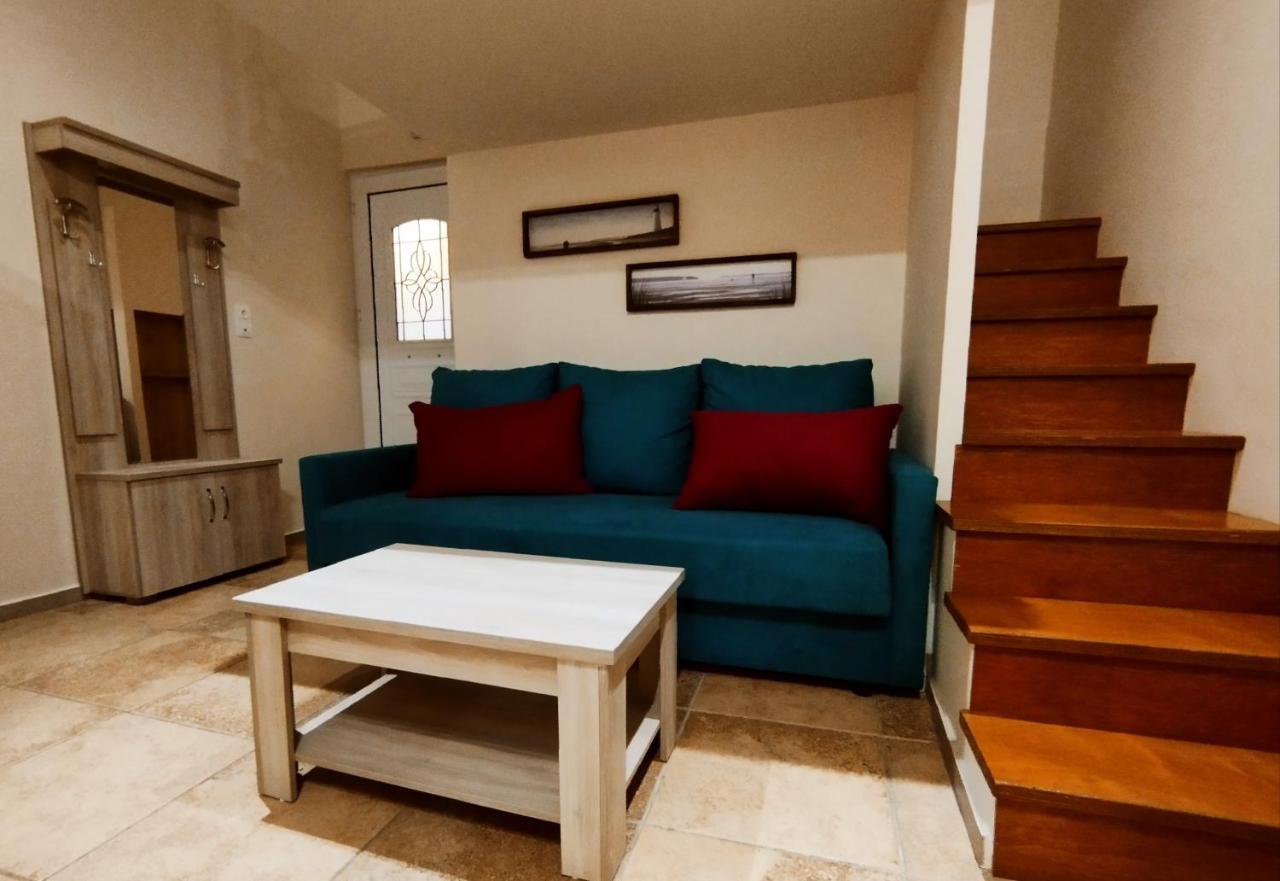 Frago'S House Apartment การิสโตส ภายนอก รูปภาพ